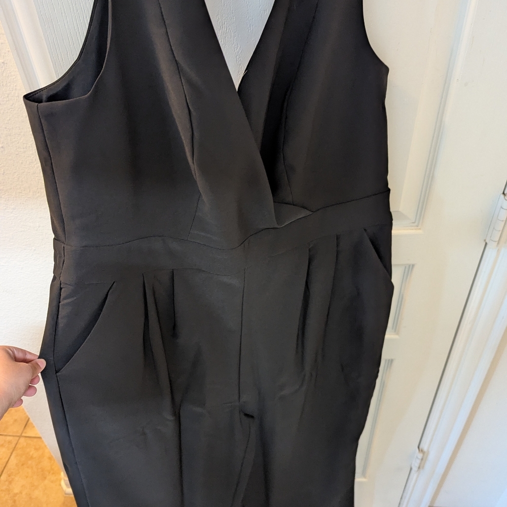 JumpSuit - Picture 2 of 6